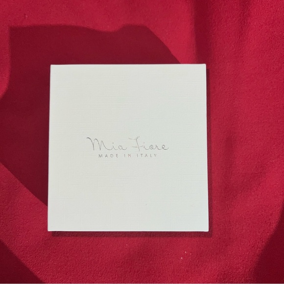 100% Authentic NIB - Picture 2 of 4